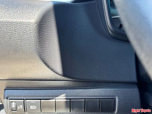 Certified 2025 Toyota Corolla LE FWD image 30