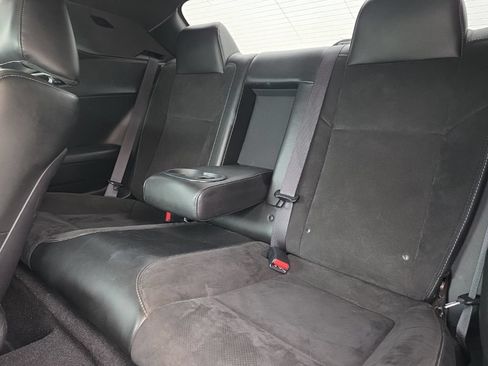 Used 2020 Dodge Challenger R/T Scat Pack w/ T/A Package RWD image 10