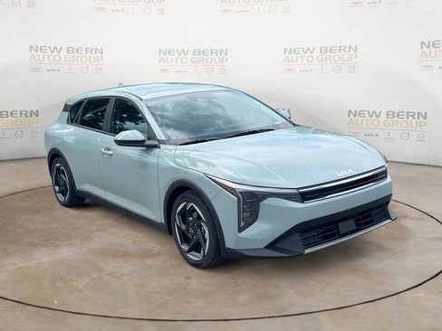 New 2026 Kia K4 EX FWD image 7