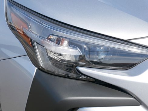 Certified 2025 Subaru Outback Premium image 16