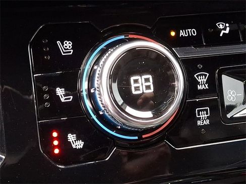 Used 2024 GMC Sierra 2500 AT4 w/ AT4 Premium Plus Package image 20