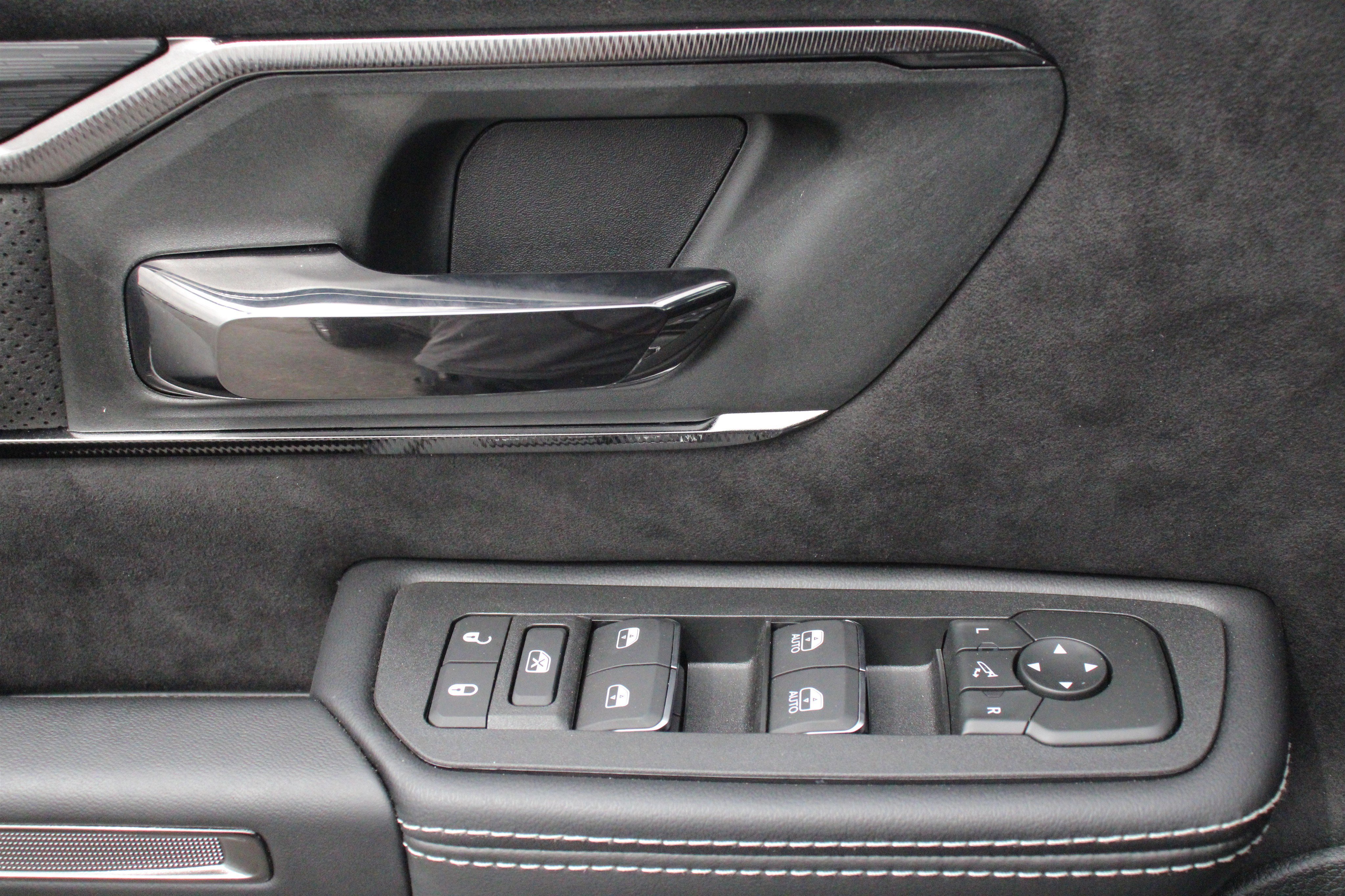 New 2026 RAM 1500 RHO AWD/4WD image 7