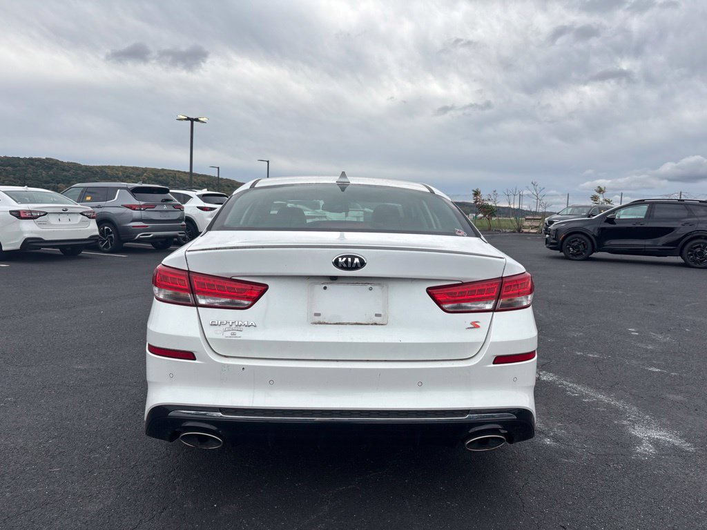 Used 2019 Kia Optima S FWD image 4