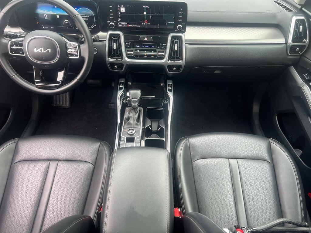 Certified 2023 Kia Sorento SX AWD/4WD image 20