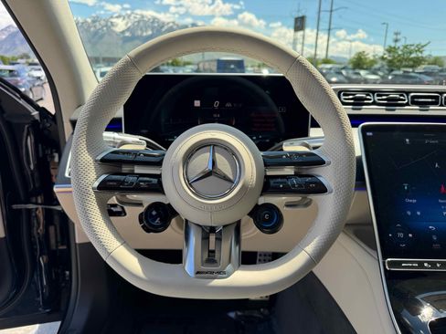 New 2025 Mercedes-Benz S 63 AMG S image 18