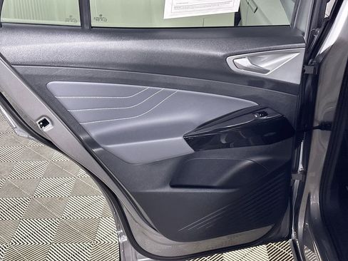 Certified 2023 Volkswagen ID.4 Pro S AWD/4WD image 20