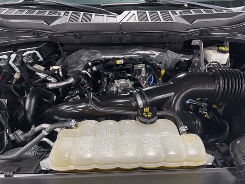 Used 2022 Ford F150 XLT w/ Equipment Group 302A High image 17