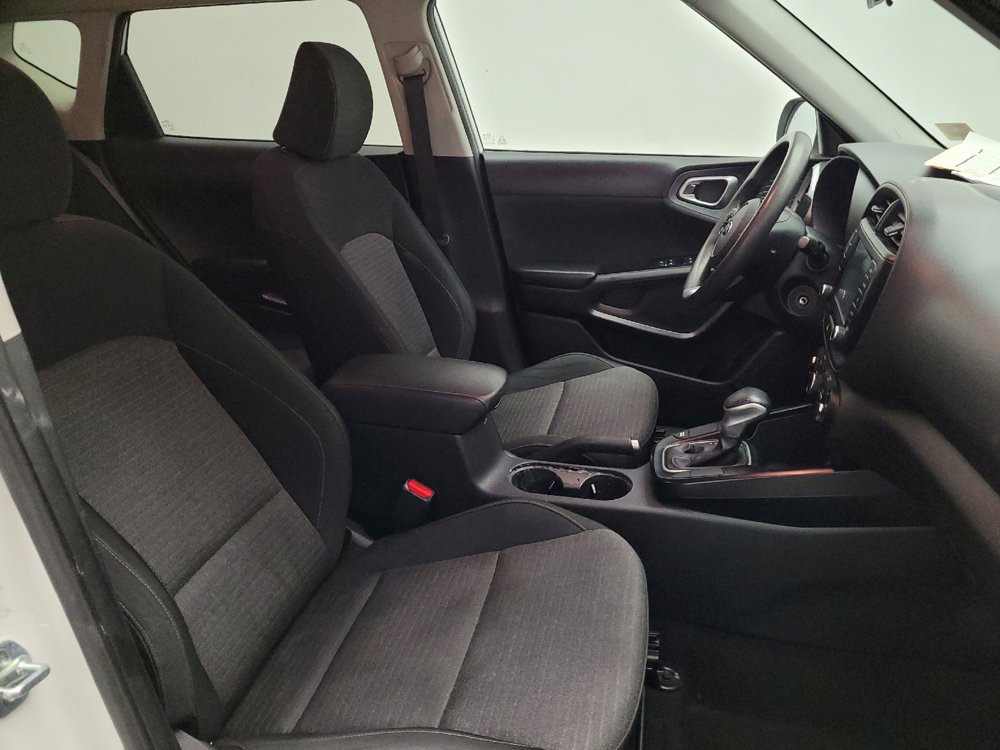 Used 2021 Kia Soul S FWD image 21