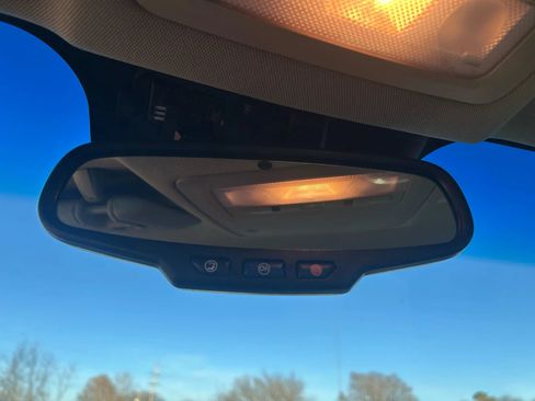 Used 2016 Chevrolet Cruze LTZ w/ Enhanced Safety Package image 29