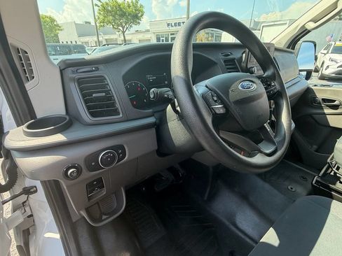 Used 2025 Ford Transit 250 Low Roof w/ Exterior Upgrade Package RWD image 10