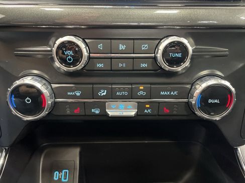 Used 2022 Ford F150 XLT w/ Equipment Group 302A High image 45