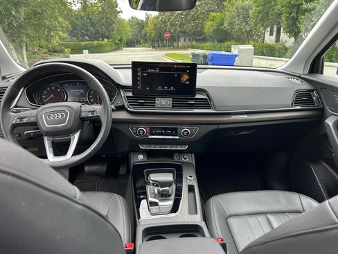 Used 2023 Audi Q5 2.0T Premium w/ Convenience Package AWD/4WD image 15