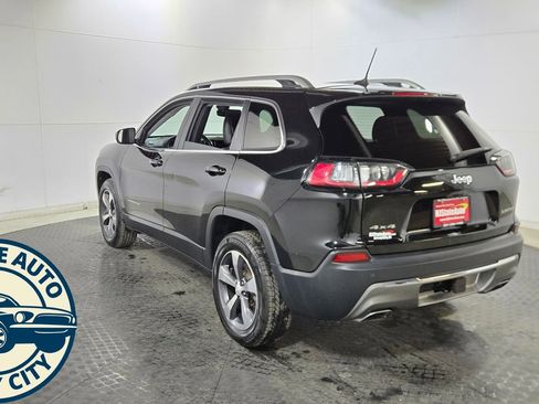 Used 2019 Jeep Cherokee Limited w/ Trailer Tow Group image 7