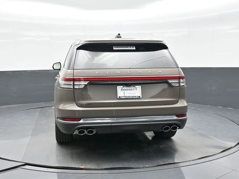 New 2026 Lincoln Aviator Reserve image 5