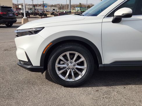 Used 2023 Honda CR-V EX-L image 9