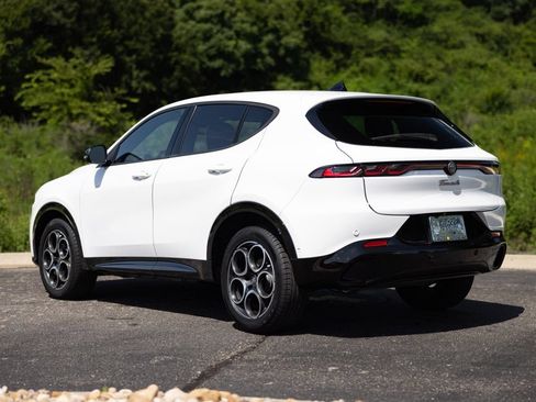 Used 2025 Alfa Romeo Tonale w/ Active Assist Package AWD/4WD image 4
