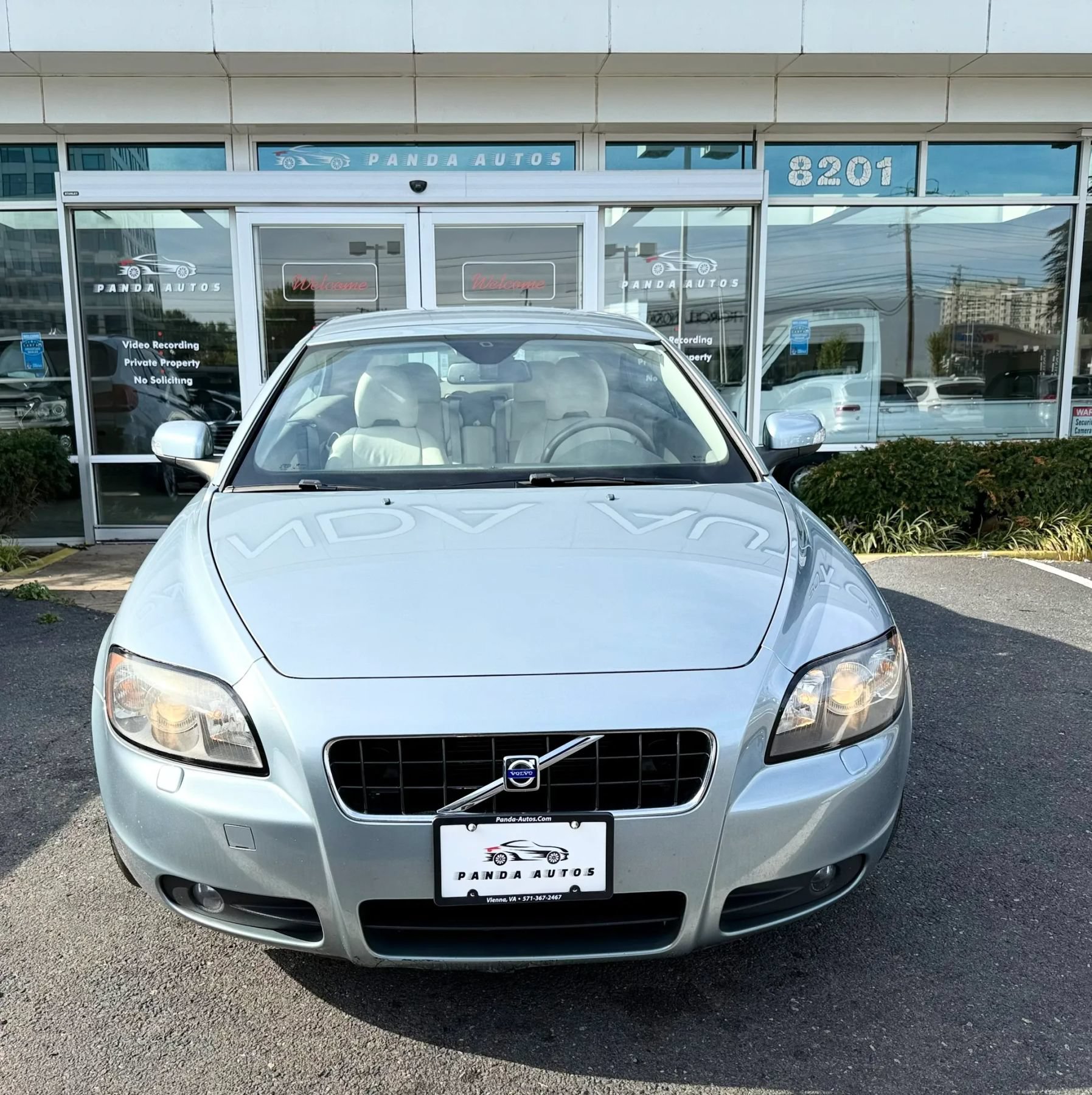 Used 2008 Volvo C70 T5 FWD image 3