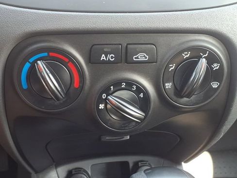 Used 2010 Kia Rio LX FWD image 19