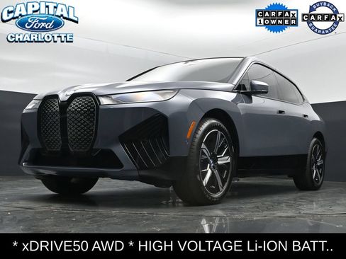 Used 2023 BMW iX xDrive50 w/ Sport Package AWD/4WD image 21