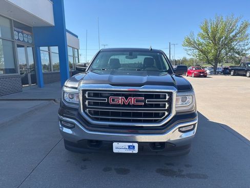 Used 2016 GMC Sierra 1500 SLE w/ SLE Value Package image 2