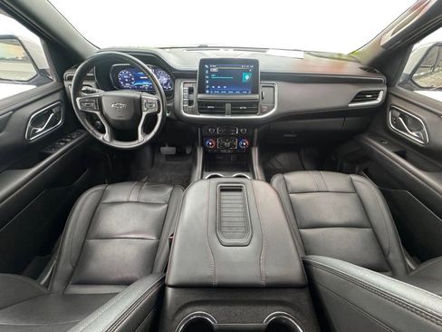 Used 2022 Chevrolet Suburban RST w/ Luxury Package AWD/4WD image 11