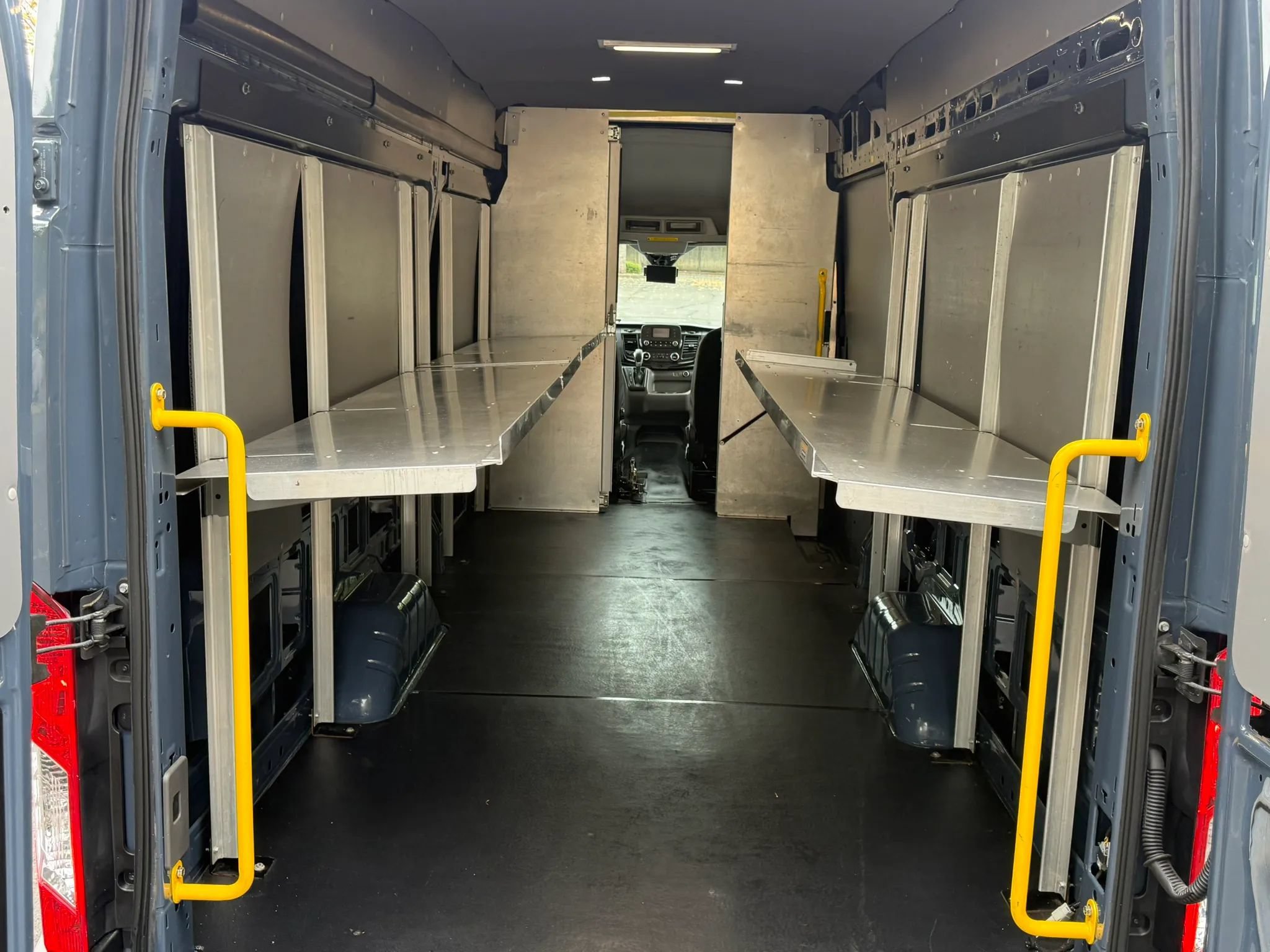 Used 2020 Ford Transit 250 148 High Roof Extended RWD image 3