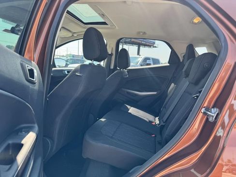Used 2019 Ford EcoSport SE w/ SE Convenience Package AWD/4WD image 9