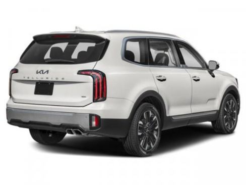 Used 2025 Kia Telluride SX Prestige image 2