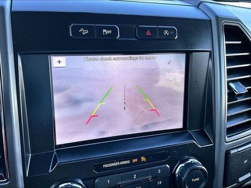 Used 2019 Ford F150 XLT w/ Max Trailer Tow Package image 14