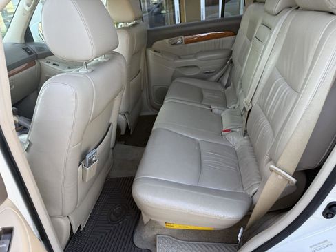 Used 2005 Lexus GX 470 AWD/4WD image 30