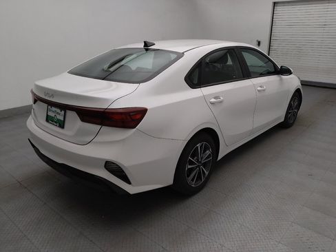 Used 2022 Kia Forte LXS image 9