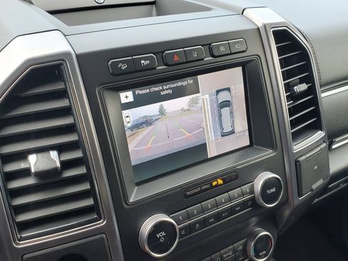 Used 2019 Ford Expedition Platinum AWD/4WD image 30