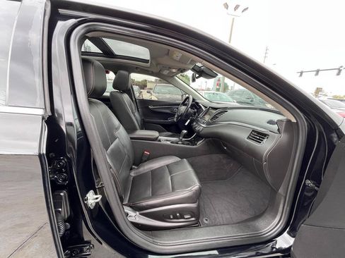 Used 2016 Chevrolet Impala LT w/ Leather Package FWD image 10
