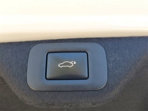 Used 2024 Lexus ES 350 F Sport w/ Accessory Package (Z2) image 9