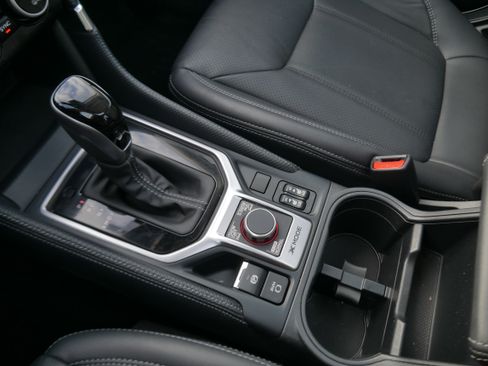 Used 2024 Subaru Forester Limited image 65