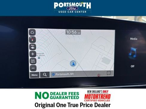 Used 2024 Hyundai Elantra Limited image 10