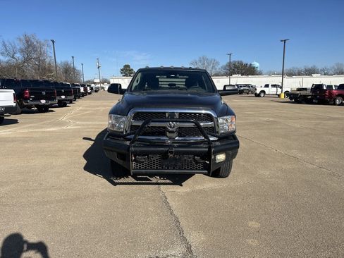 Used 2017 RAM 3500 Tradesman w/ Chrome Appearance Group image 8