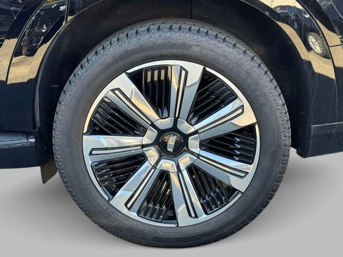 New 2025 Cadillac Escalade IQ Luxury 1 image 12