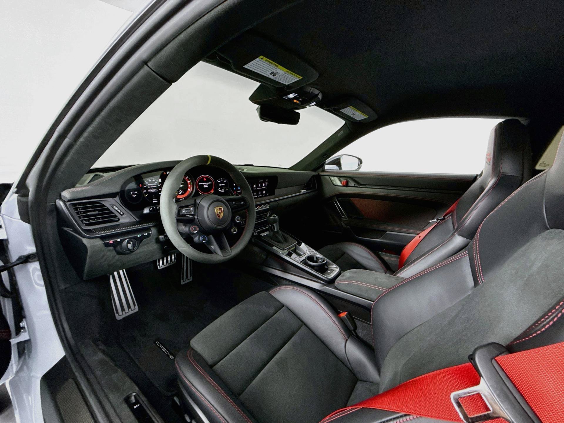 Used 2025 Porsche 911 GT3 RS RWD image 44