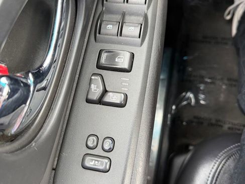 Used 2007 GMC Envoy Denali image 22