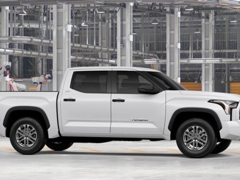 New 2026 Toyota Tundra SR5 AWD/4WD image 15