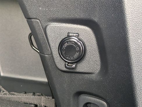 Used 2020 Subaru Outback Touring XT image 15