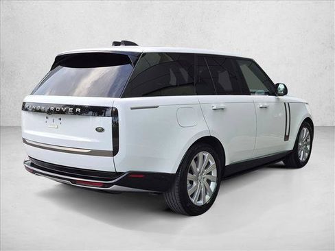 Certified 2023 Land Rover Range Rover SE AWD/4WD image 5