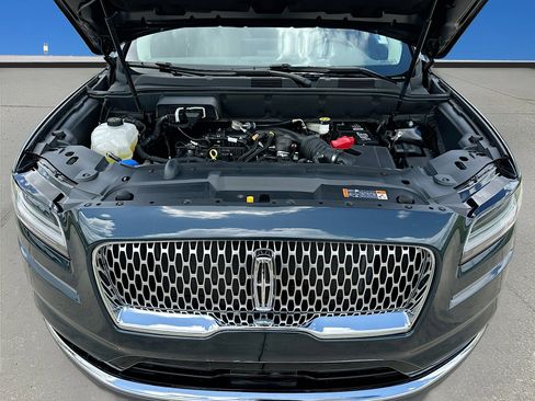 Used 2023 Lincoln Nautilus Reserve FWD image 30