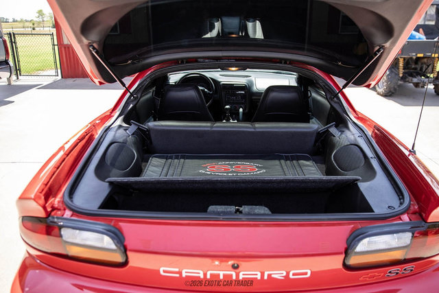 Used 2002 Chevrolet Camaro Z28 w/ SS Performance/Appearance Pkg RWD image 39