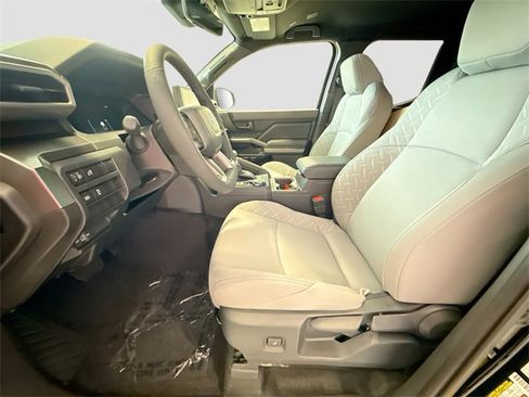 New 2025 Toyota Tacoma SR5 image 17