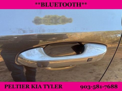 Used 2021 Kia Telluride EX w/ EX Premium Package image 8