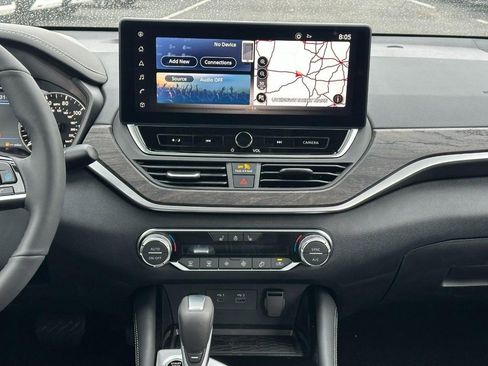 New 2025 Nissan Altima 2.5 SL image 8