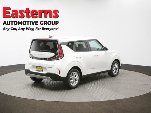 Used 2024 Kia Soul LX w/ Option Group 015 image 40