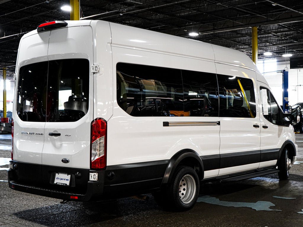 Used 2024 Ford Transit 350 XLT RWD image 7